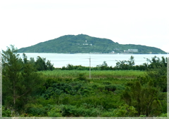 島尻から望む大神島