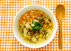 繊維たっぷり野菜スープの写真