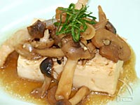 きのこと豆腐のオリーブソテー