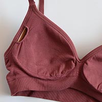 BOODY（ブーディ） ワイヤレスTシャツブラ シェル S