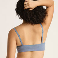 BOODY（ブーディ） ワイヤレスTシャツブラ ダスティブルー S