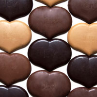 LovingEarth（ラビングアース）のフェアトレードローチョコレート