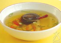 薬膳スープ「ピリ辛ホットスープ」