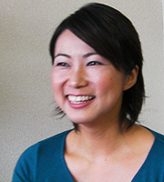 【アステリア化粧品】 代表取締役 小林真理子