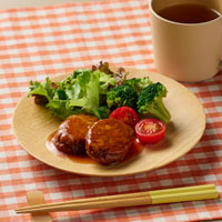 イシイ／石井食品 いっしょがいいね 野菜入りハンバーグブラウンソース 2個入/70g/固形量50g