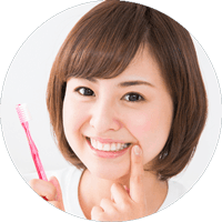 ブラッシングで歯垢(プラーク)を落とす