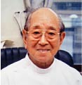 岡本記念クリニック院長 医学博士 岡本 丈