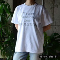プレマルシェ It's REVOLUTION Tシャツ ホワイト／Ｍサイズ