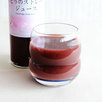 プレマシャンティ 岡山県ぶどうのストレートジュース 500ml