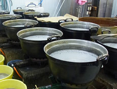 煮豆の釜