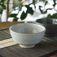 プレマオリジナル　森修焼（しんしゅうやき）土物茶碗(白茶)
