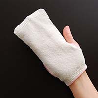 EM美人 Thumbhole タテ約18cm×ヨコ約10cm