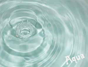水