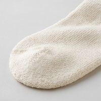 和紡布 ガラ紡のくつろぎ靴下 生成／23-27cm