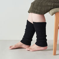 和紡布 ガラ紡のレッグウォーマー 黒