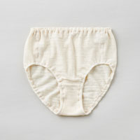 和紡布 手紡ぎのゆったりショーツ 生成／L