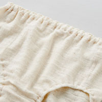 和紡布 手紡ぎのゆったりショーツ 生成／L